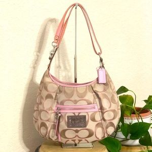 Coach Poppy Signature Shoulder Bag